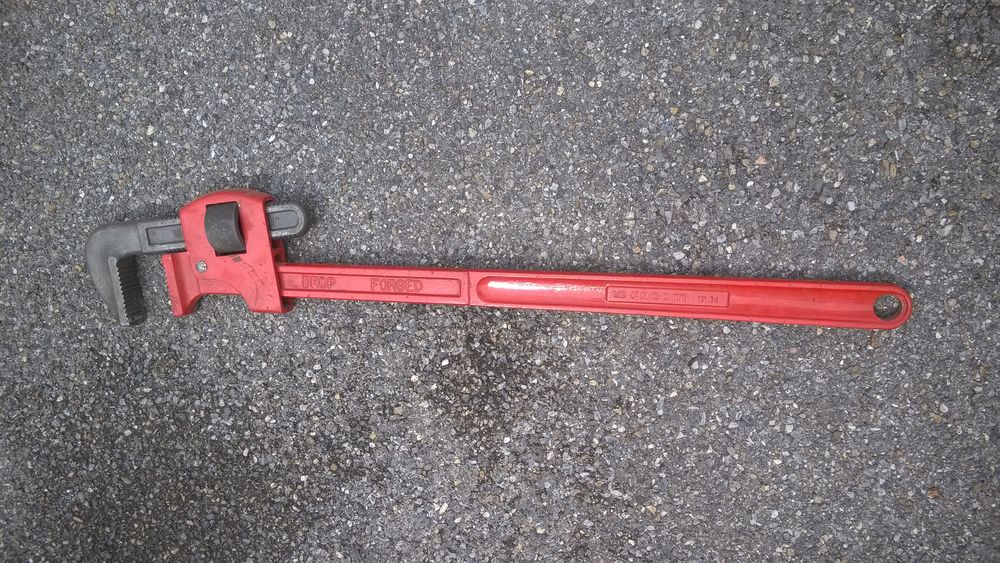 Pince � griffe Facom 70 Digne-les-Bains (04)