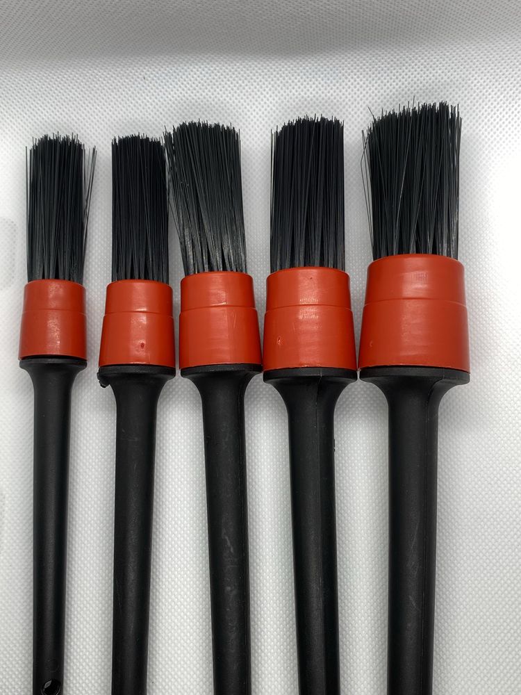 lot de 5 pinceaux detailing 10 Courdemanche (27)