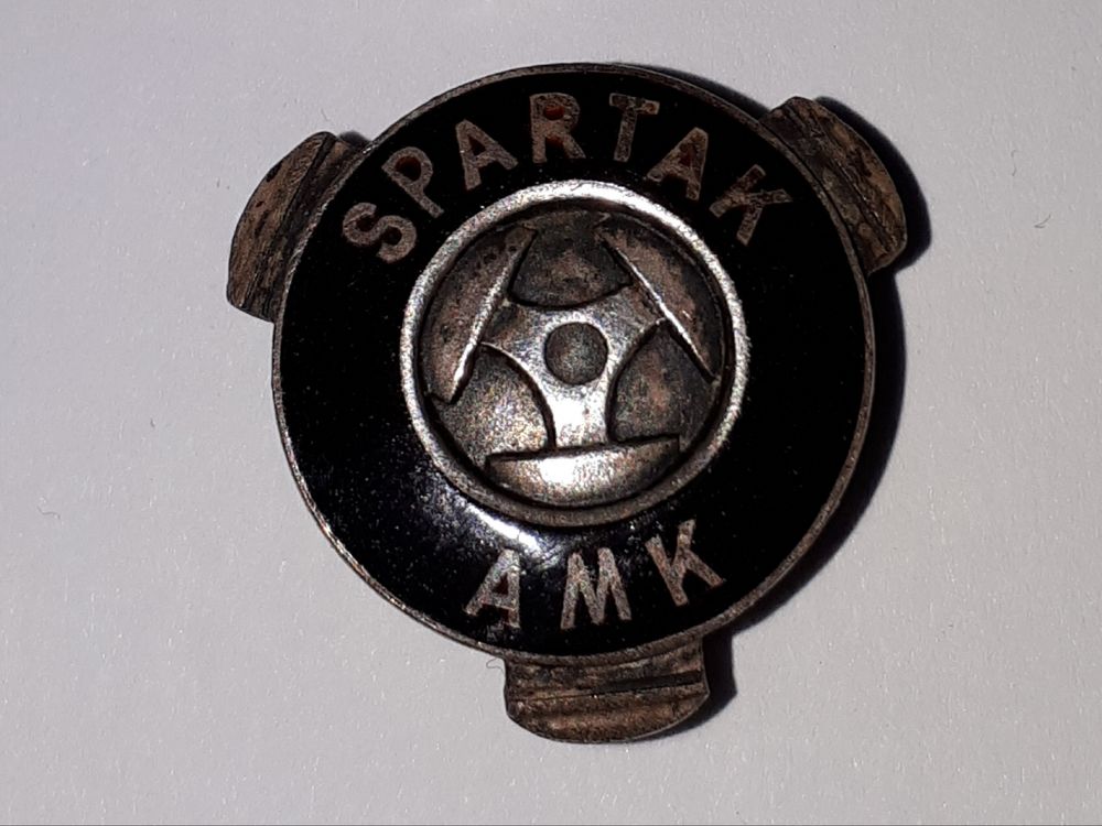 Pins SPARTAK AMK (Motor Club) 45 Avignon (84)