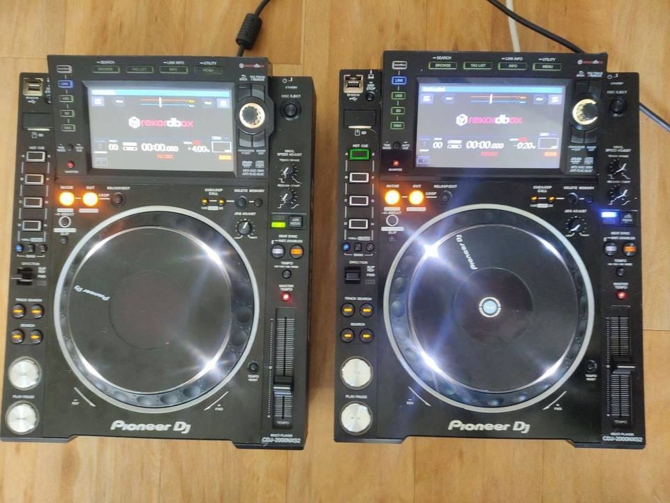 Pioneer CDJ 2000 NXS2 2500 Guipavas (29)