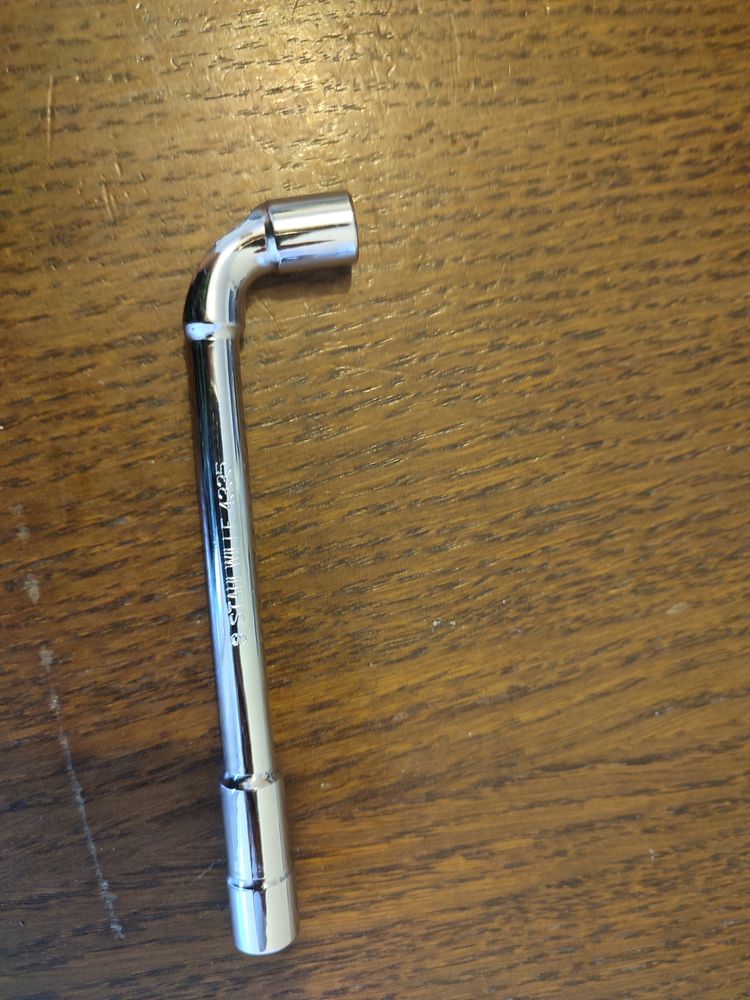 cl� a pipe 6x12 pans taille 8
stahlwille 7 Altkirch (68)