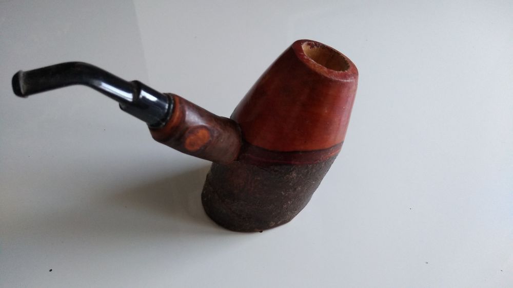 Pipe rustique 20 Fr�jus (83)