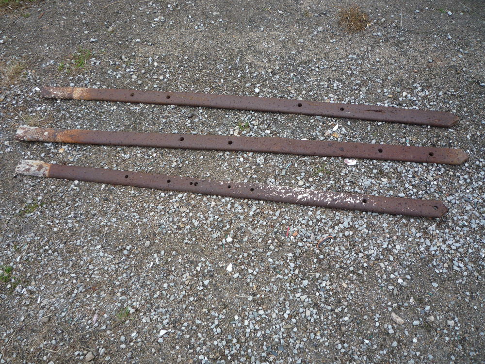 Piquet fer ancien forg� 35 Castres (81)