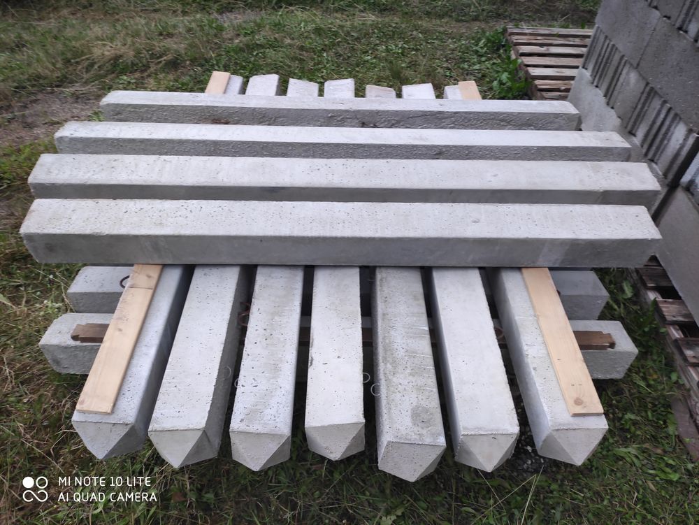 Piquets b�ton pour cl�ture 100 Plainfaing (88)