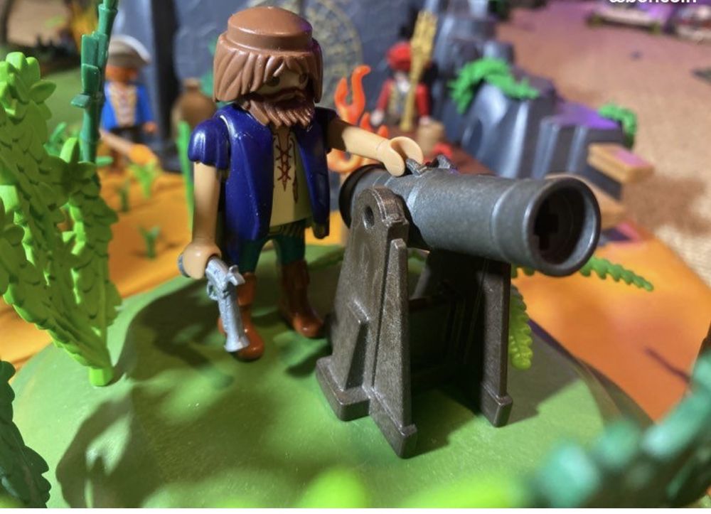�le pirate Playmobil 35 Roquefort-les-Pins (06)
