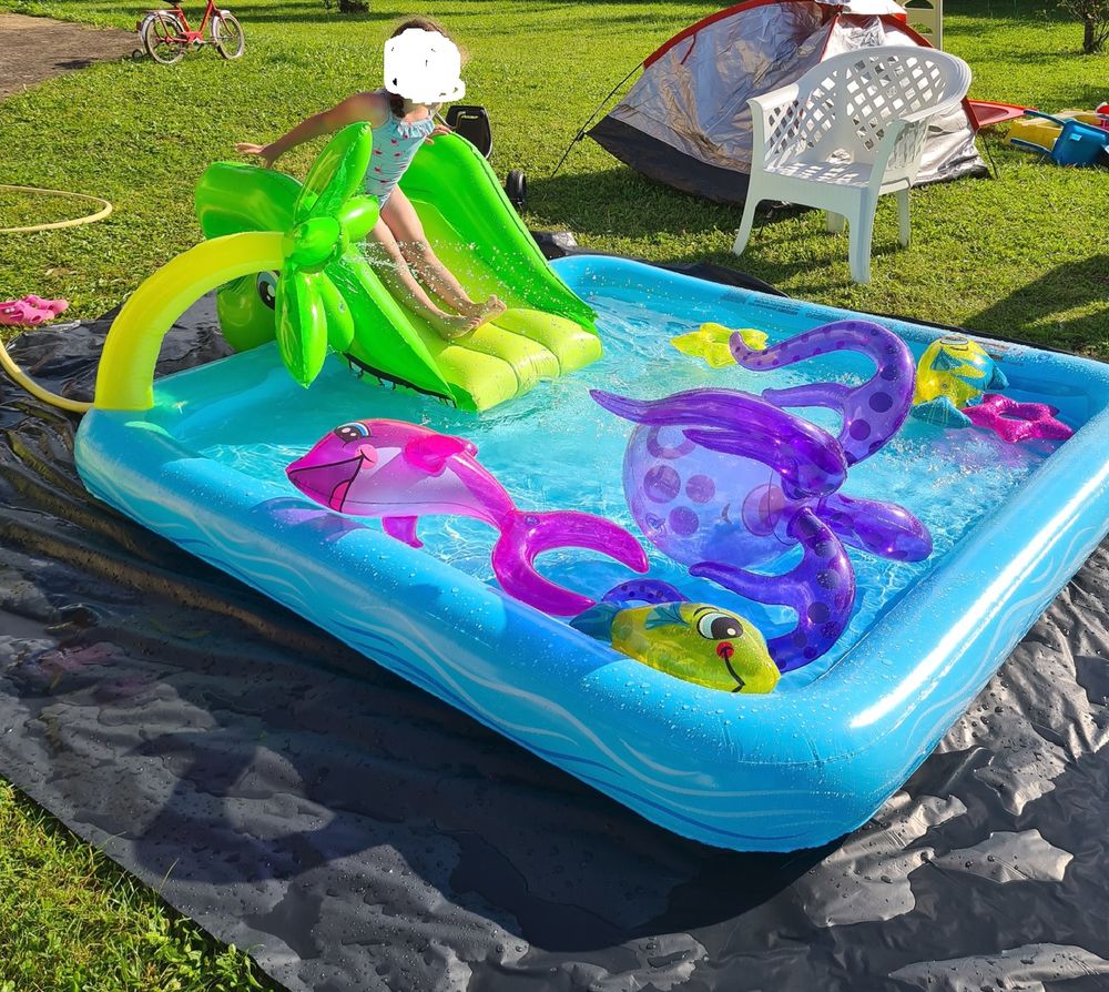 PISCINE AIRE DE JEUX GONFLABLE 35 Vesoul (70)