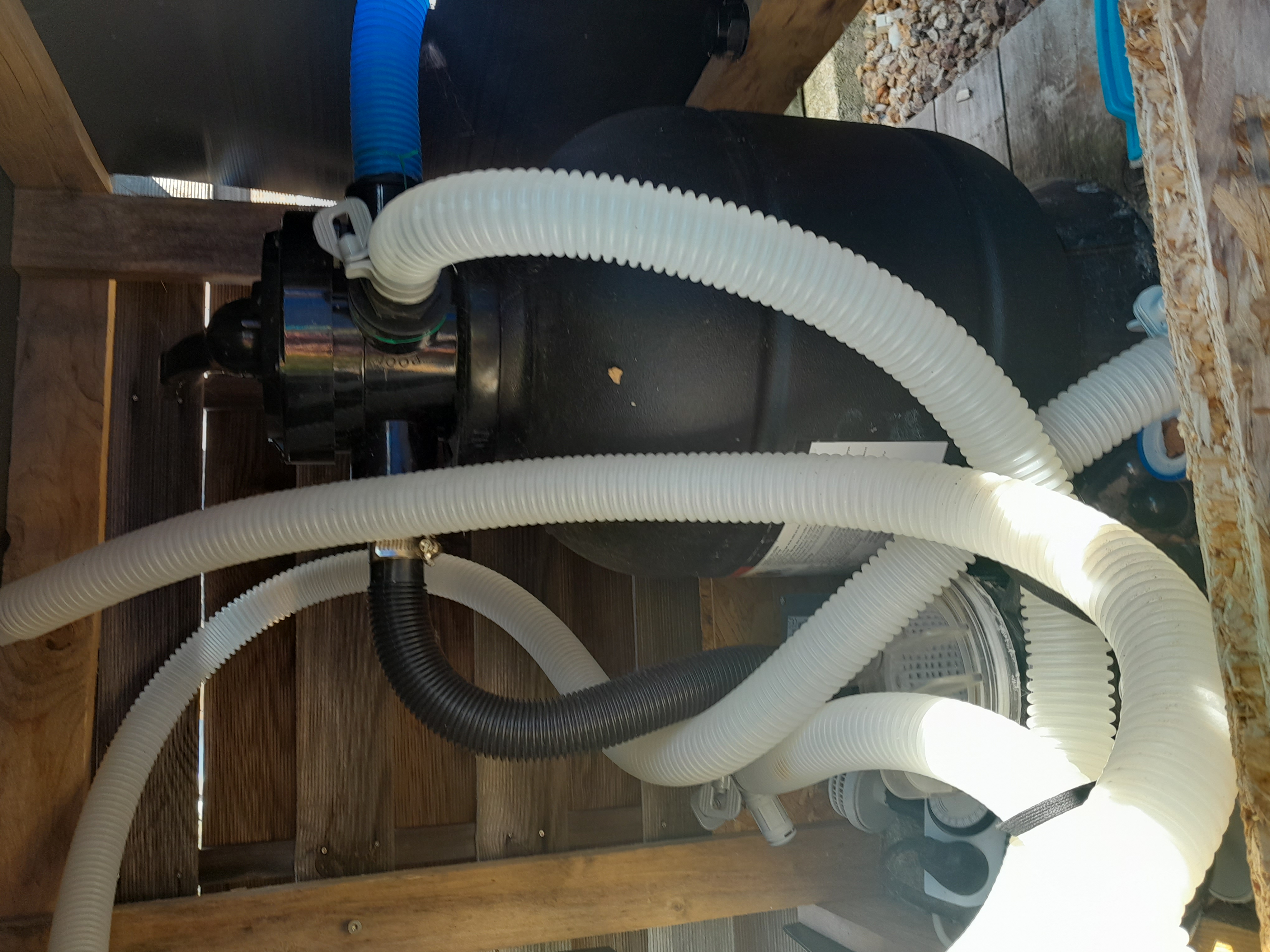 piscine bestway plus pompe � sable le tout 90 Peschadoires (63)