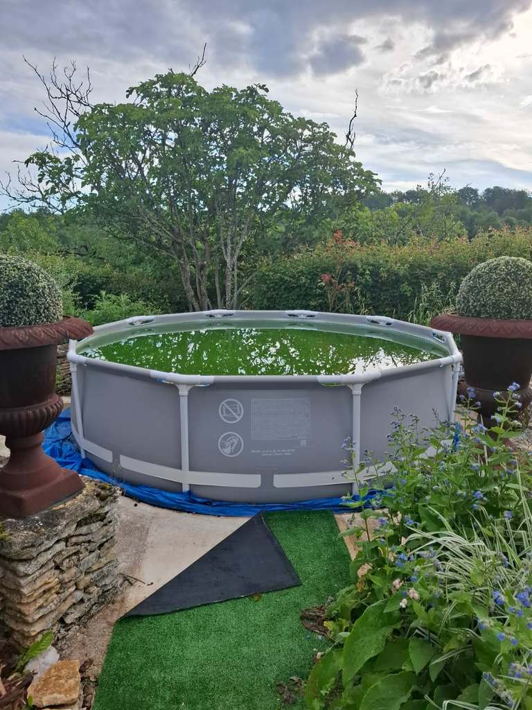 Piscine hors-sol ronde grise 150 V�zac (24)