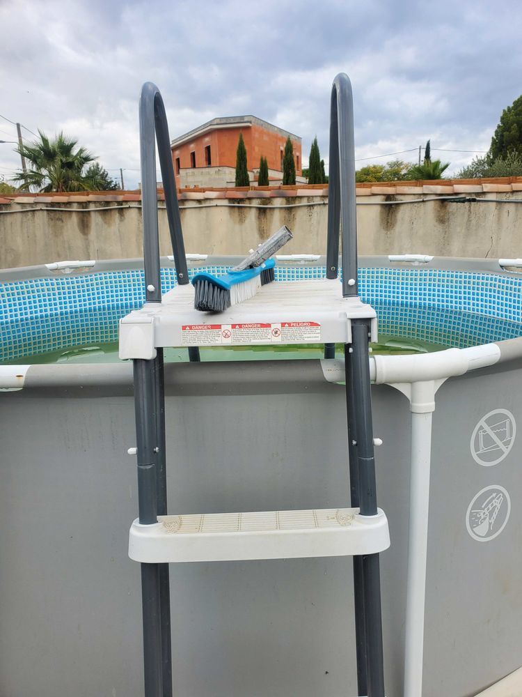 piscine hors sol 300 Cournonterral (34)