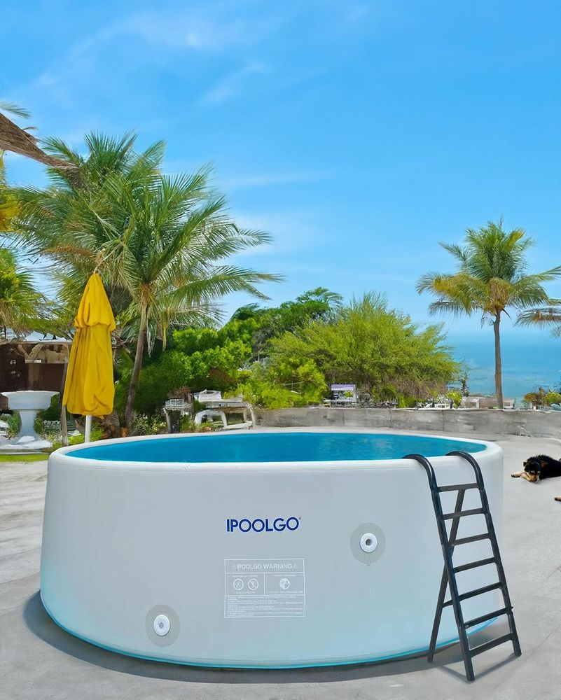 Piscine IPOOLGO gonflables hors-sols � bords durs 1 Paris 18 (75)