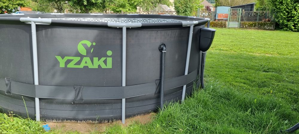 Piscine tubulaire 250 �pinac (71)