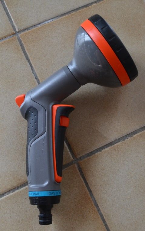 Pistolet multi applications comfort GARDENA 10 Blaye (33)