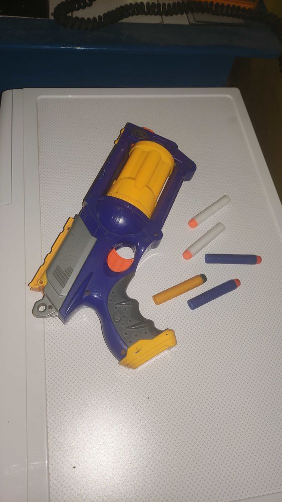 Pistolet+Nerf 9 Azay-le-Rideau (37)