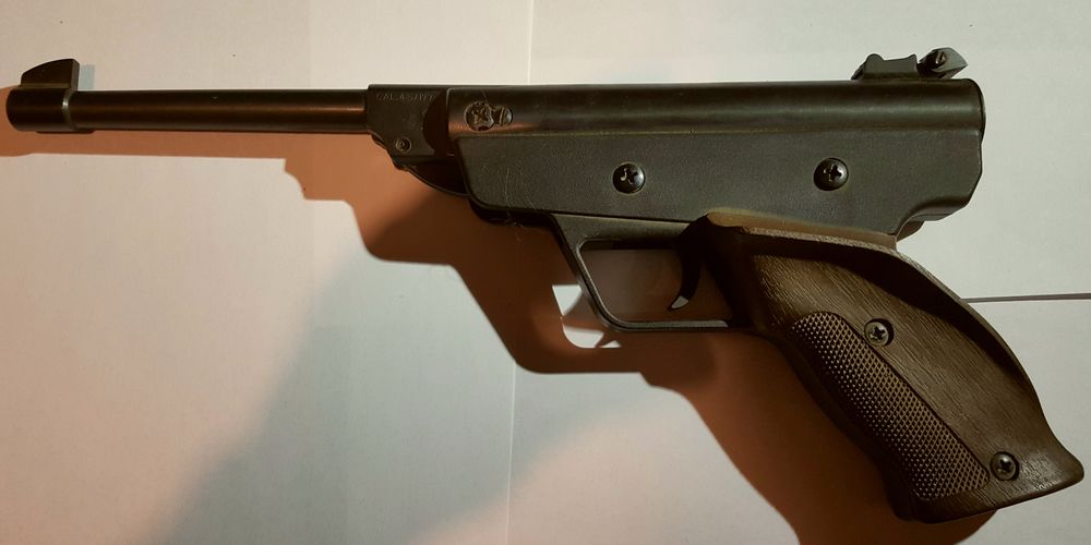 Pistolet � plomb de marque DIANA Mod�le 3 Made in Germany 90 Massy (91)