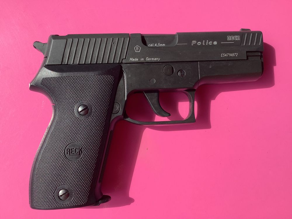 Pistolet � plombs 250 Sallanches (74)