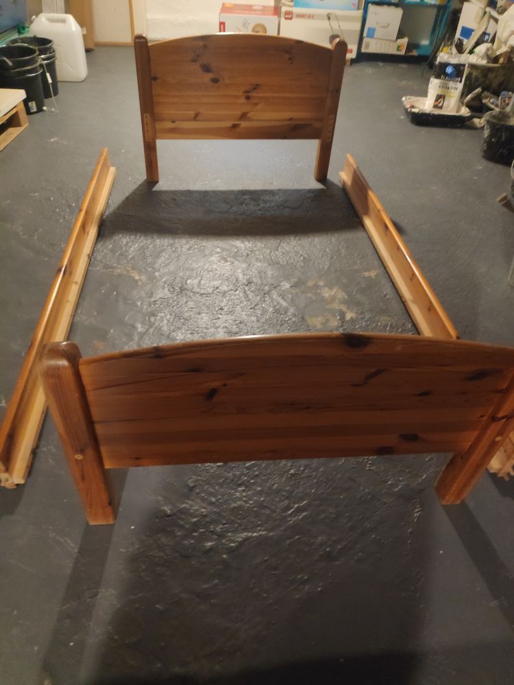 Lit une place avec tiroir 40 Salon-de-Provence (13)