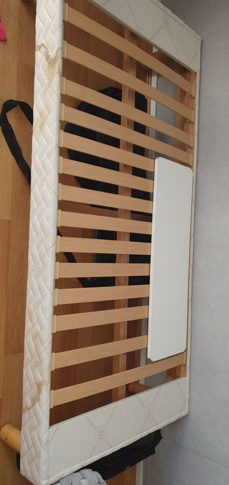 Lit 1 place en.latte
90*90 20 Lyon 9 (69)