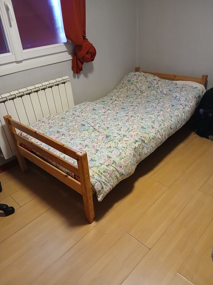 Lit 1 place + sommier � lattes 20 Audenge (33)