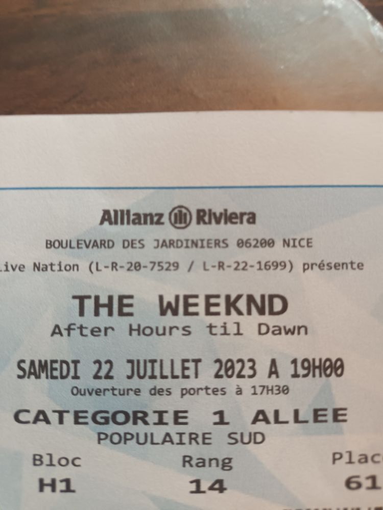 Place the weeknd 170 Al�s (30)