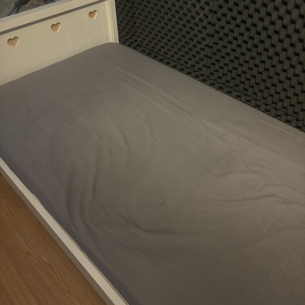 Lit 1 place 60 Challes-les-Eaux (73)