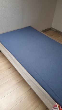 lit une place 110 Lure (70)