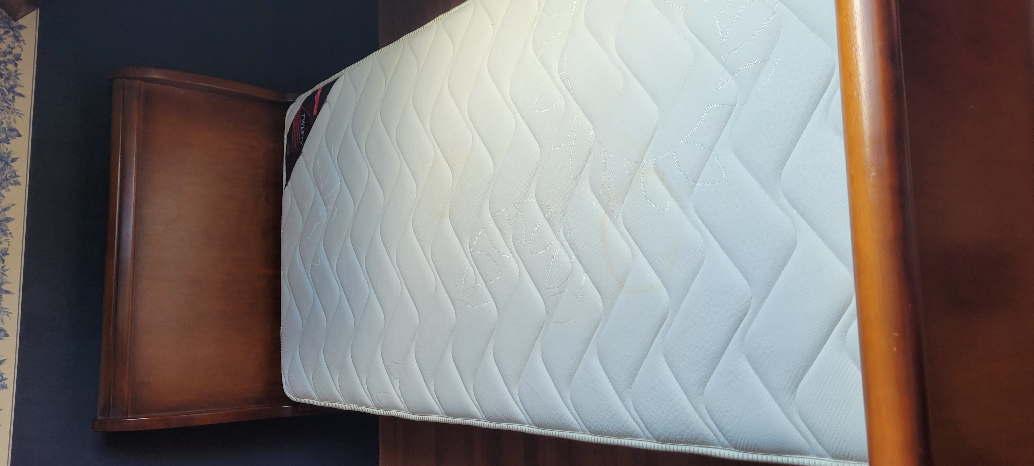 Lit 1 place 80 Moissy-Cramayel (77)