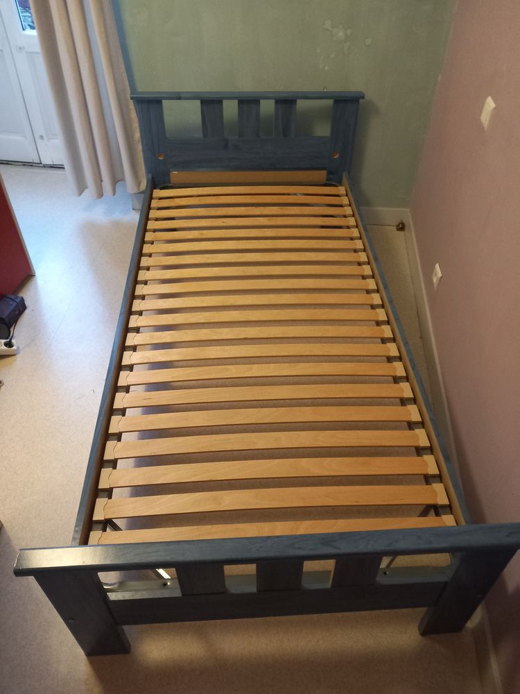 Lit 1 place 100 Saint-Julien-Chapteuil (43)