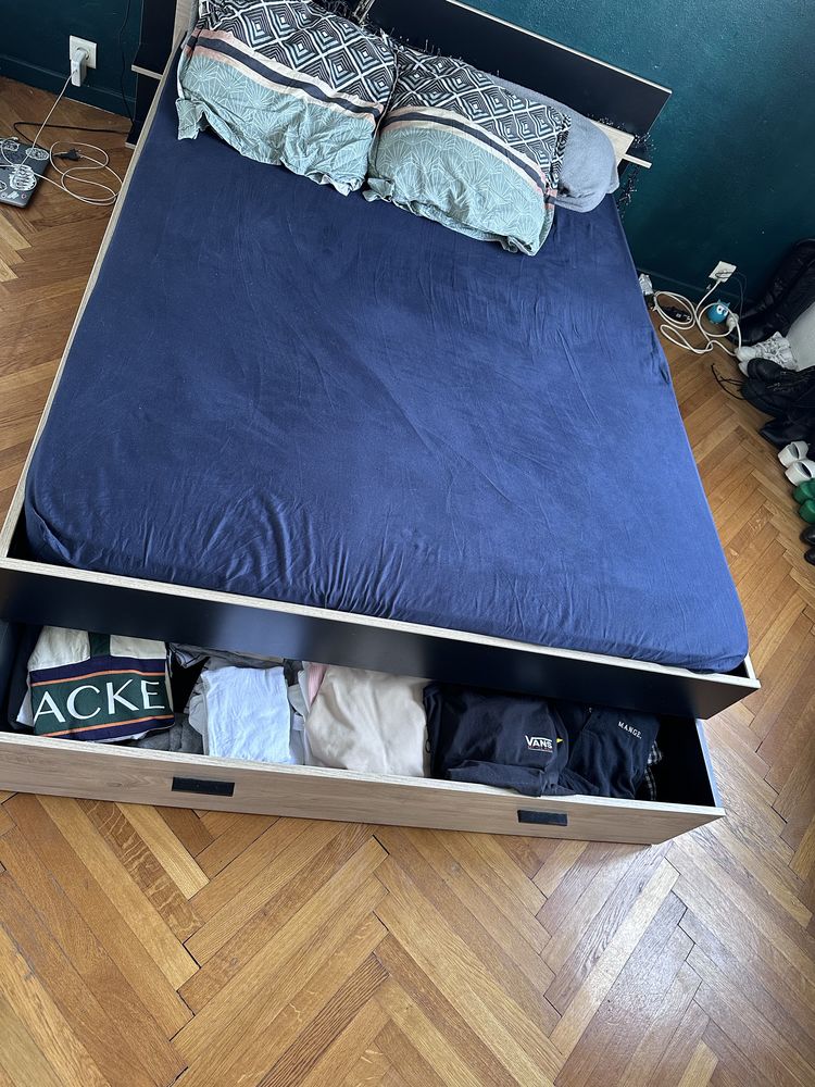 lit 2  places 250 Nice (06)