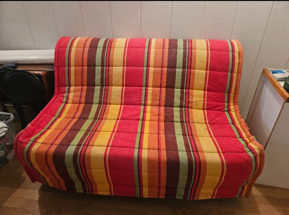 BZ 2 places 50 Cannes (06)