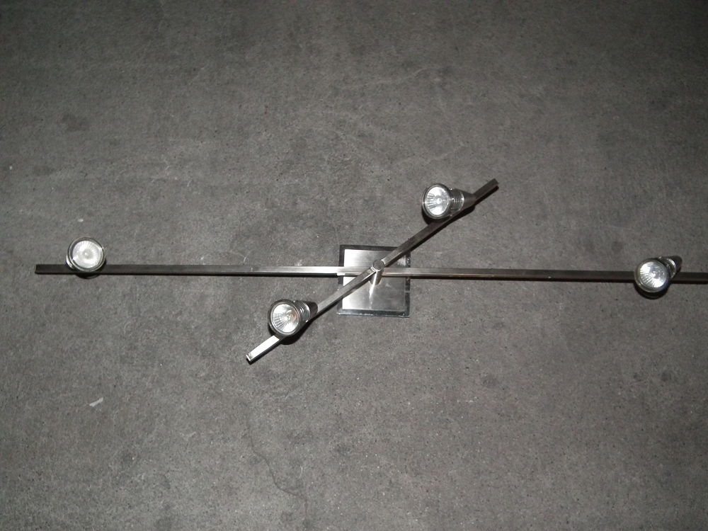 Plafonnier 2 branches 15 Annecy (74)