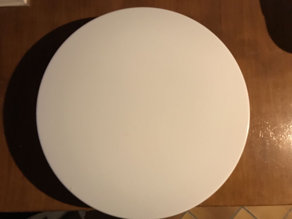 plafonnier rond plastique 10 Chaponnay (69)