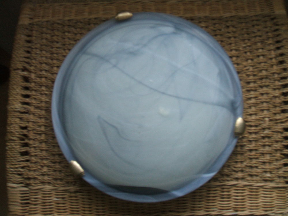 - Plafonnier rond 12 Montceau-les-Mines (71)