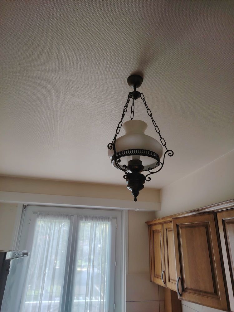 Plafonnier style d'�poque 10 Divonne-les-Bains (01)