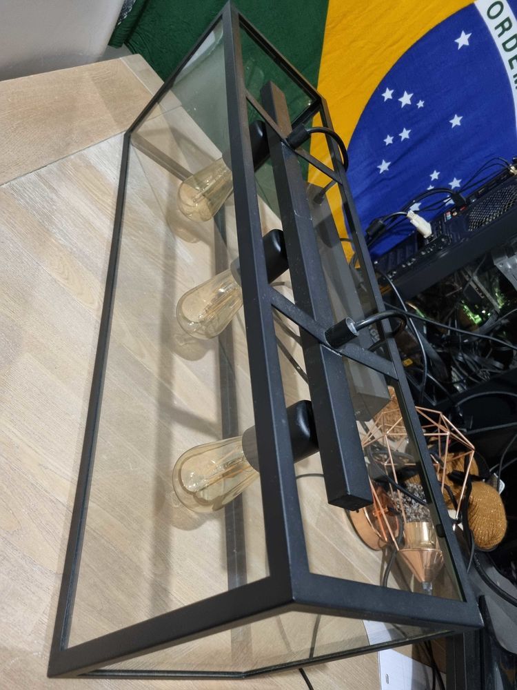 Plafonnier / suspension industrielle noir m�tal et verre �  3 ampoules 40 Mons-en-Bar�ul (59)