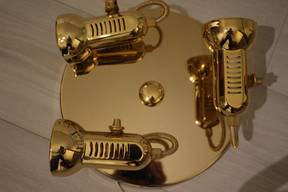 PLAFONNIER 20 Laval (53)