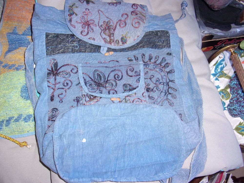 Sac � dos, de plage, en tissu, 20 Saint-Maurice-Montcouronne (91)