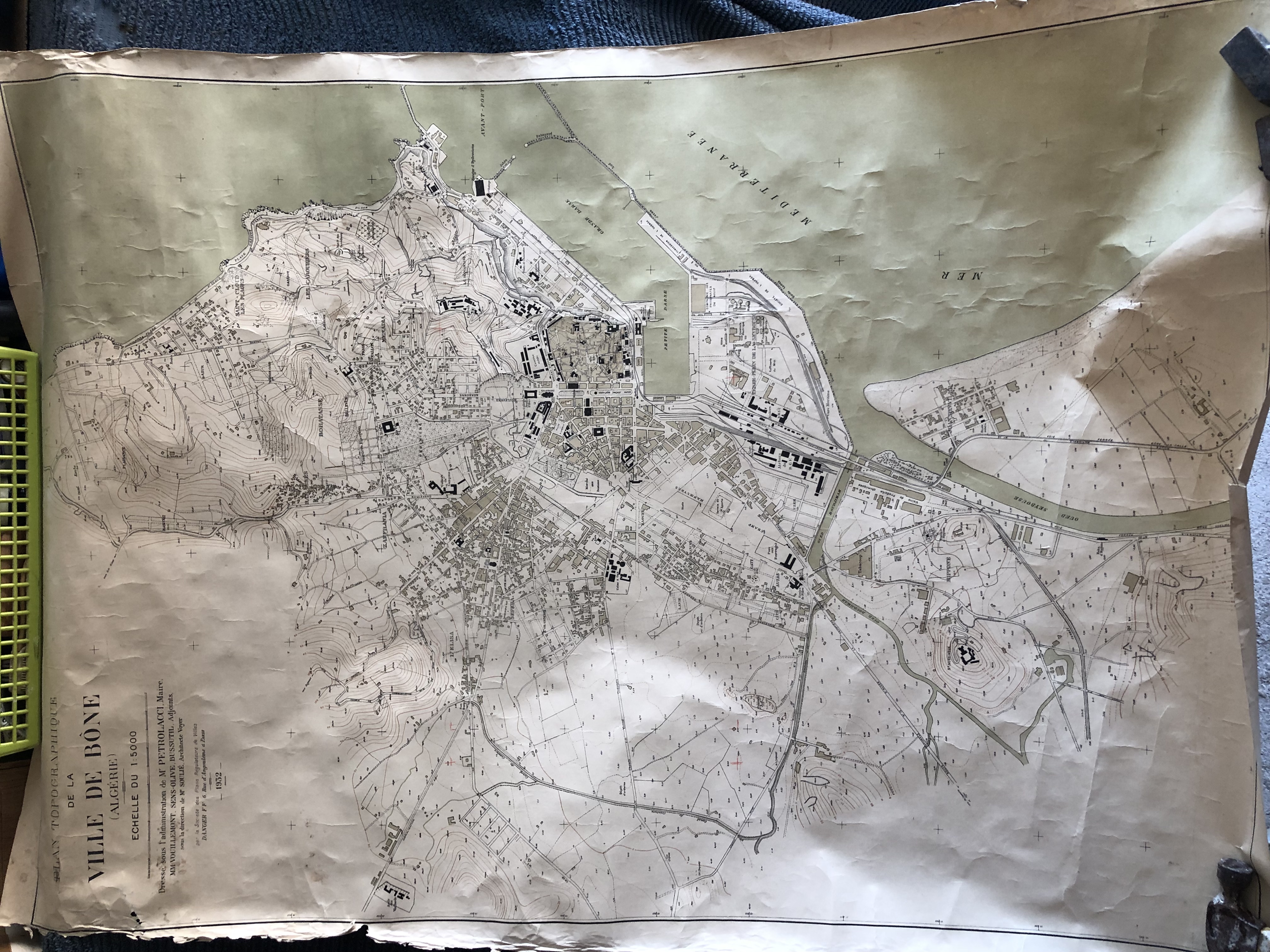 Plan topographique de la ville de B�ne (Annaba) en Alg�rie 0 Tourrettes-sur-Loup (06)
