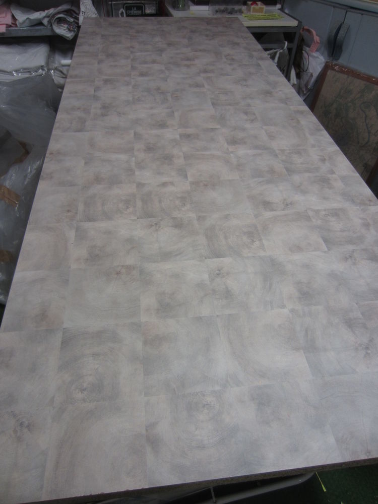 plan de travail de cuisine neuf 
60 Paris 13 (75)