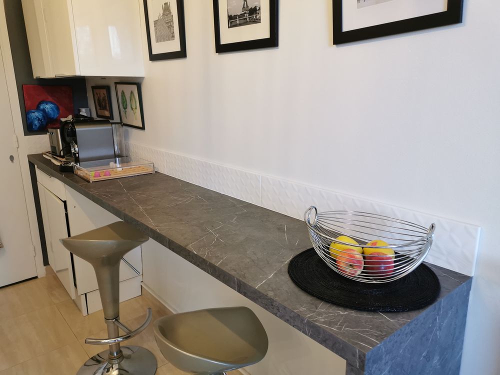 Plan de travail d�mont� ou bar, ou mange debout NEUF 350 Cannes (06)