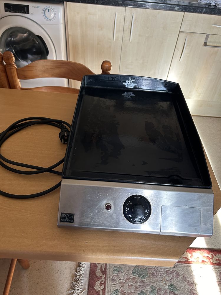 Plancha �lectrique  Ib�rica   Forges de l'Adour 200 Gu�thary (64)