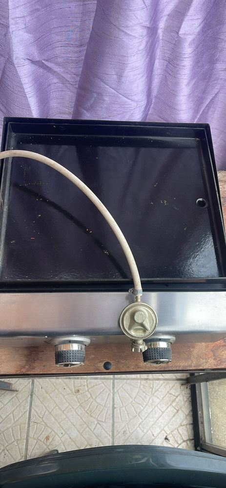 Plancha � gaz 80 Saint-Parize-le-Ch�tel (58)