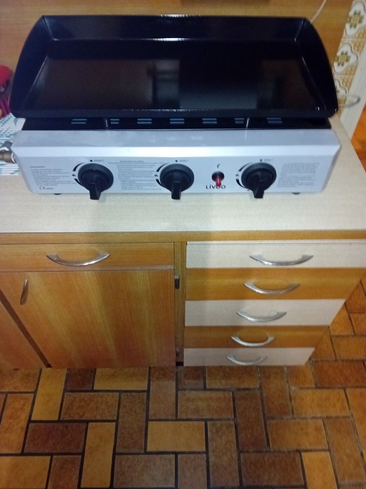 Plancha � gaz. 140 Gannay-sur-Loire (03)