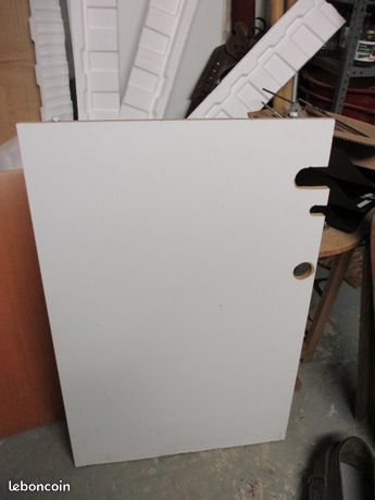 Planche de bois plastifi�e blanche 7 M�rignies (59)