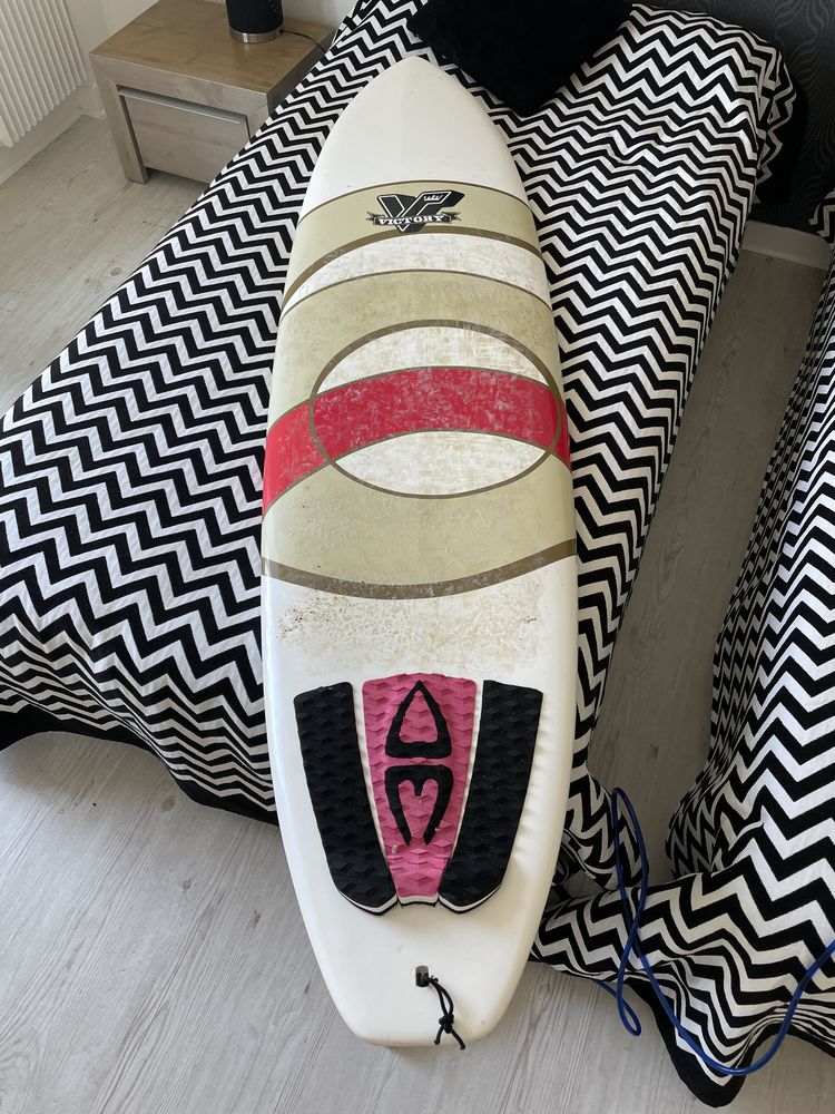 Planche de Surf Victory 6'4 tr�s bon �tat 160 Biarritz (64)
