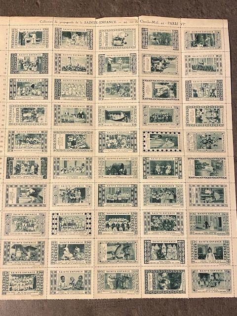 1 planche de 50 timbres / affiches Sainte enfance 10 Mions (69)