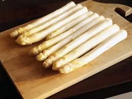 12 plants ou griffes d'asperges blanches 6 Rampoux (46)