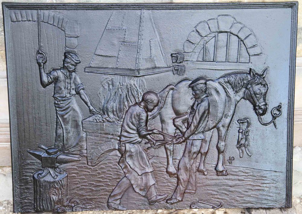 PLAQUE DE CHEMINEE EN FONTE 0 Lapouyade (33)