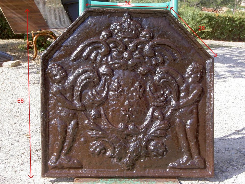 PLAQUE DE CHEMIN�E LOUIS XVI 120 La Bouilladisse (13)