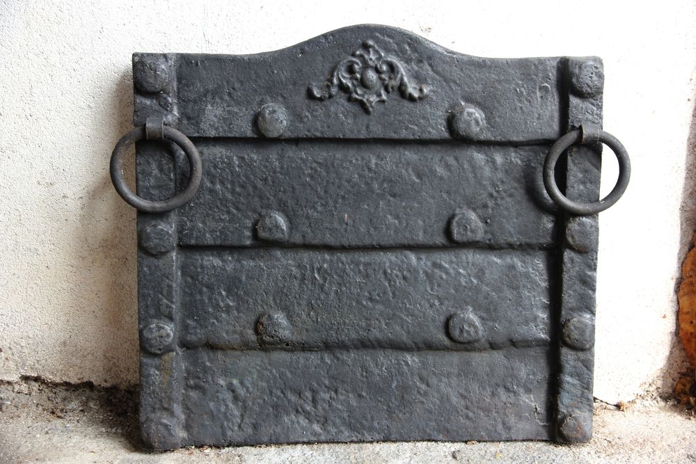 Plaque de chemin�e 20 Pommevic (82)