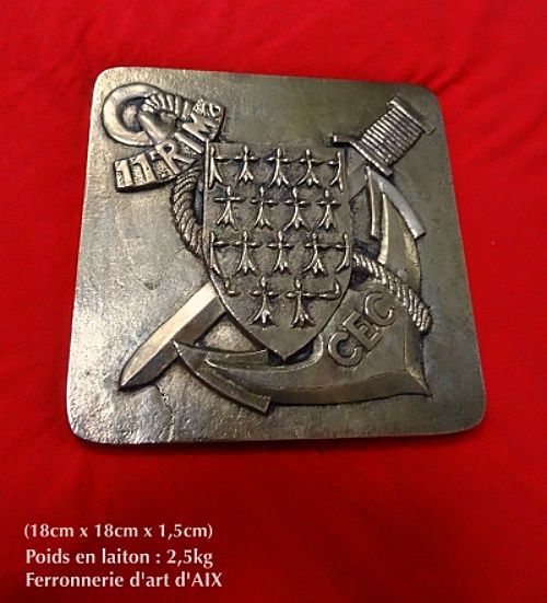 Plaque comm�morative en laiton 150 Saint-Denis (97)